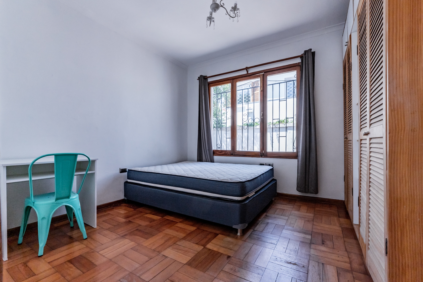 Habitación Individual Grande #4