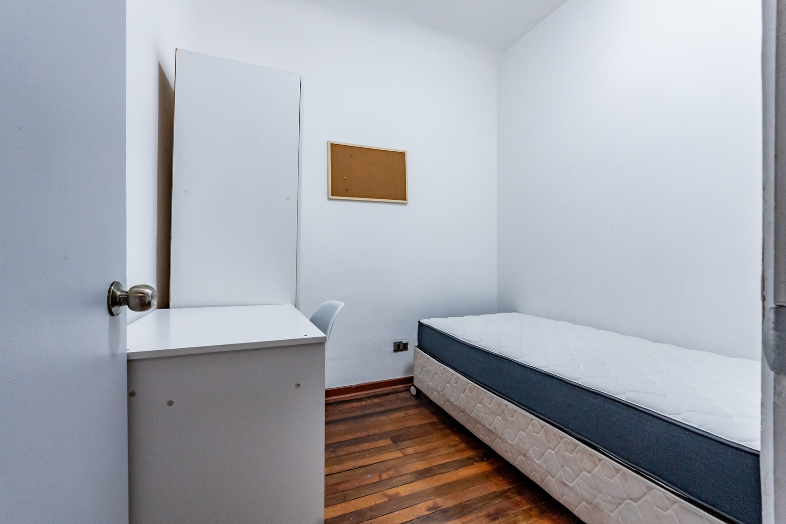 Habitación Individual muy Pequeña #8